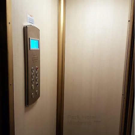 Park Hotel 3*